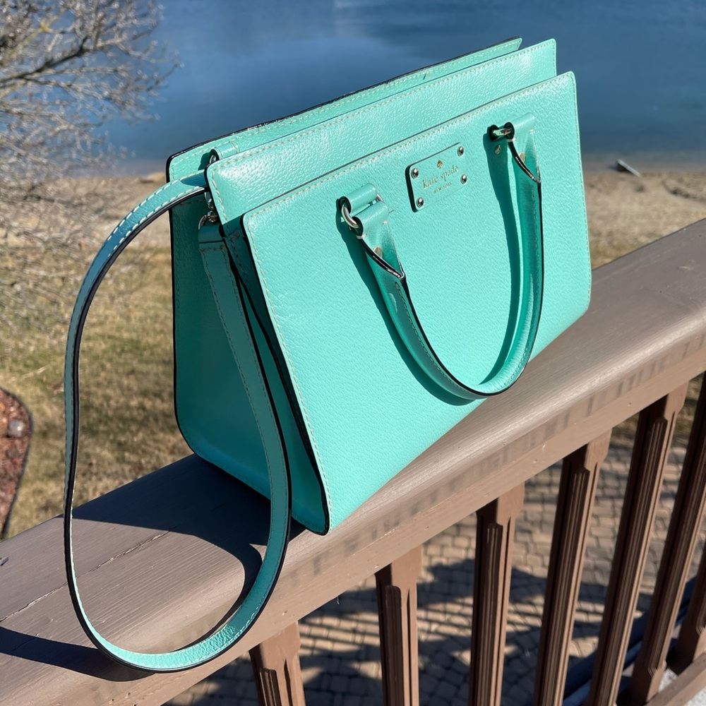 Kate spade satchel medium